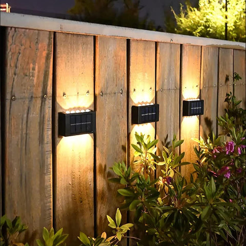 Applique solaire Extérieur 2 pièces Lampe murale LED Blanc Chaud 3000K Pour Cour Jardin Couloir Terrasse Proche Mur Pathway Patio Villa Noir