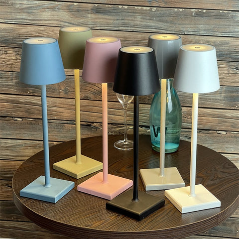 Lampe à poser Portable rechargeable Moderne Lampe de chevet Blanc Chaud 3000K Pour salle à manger Chambre à coucher Camping Balcon Extérieur Gris