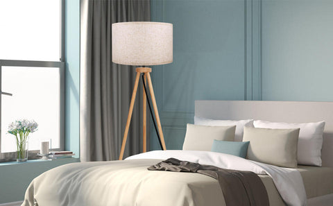 Lampadaire trépied en bois, lampadaire Led avec interrupteur à pied, lampadaire vintage, lampadaire avec ampoule E27 et abat-jour en lin pour salon chambre à coucher